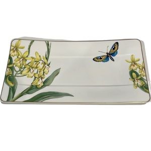 Villeroy & Boch Amazonia rectangular serving tray in bone porcelain. NWT